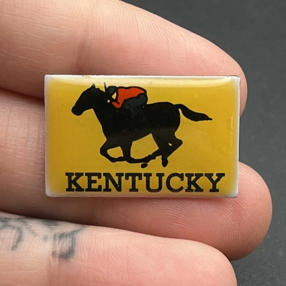 Kentucky Jockey Riding Horse Derby United States Of America Lapel‎ Hat Pin